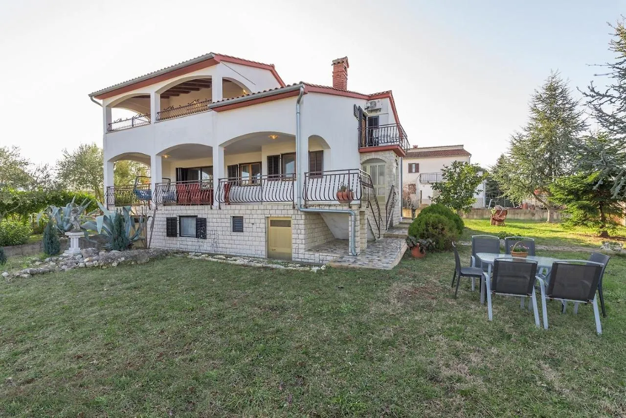 Apartmani Katalin Musalez